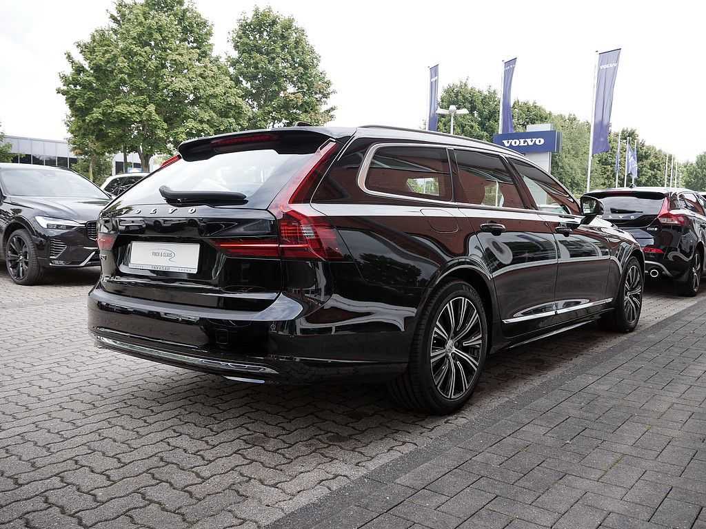 Volvo  T6 AWD Recharge Inscription Expression LED