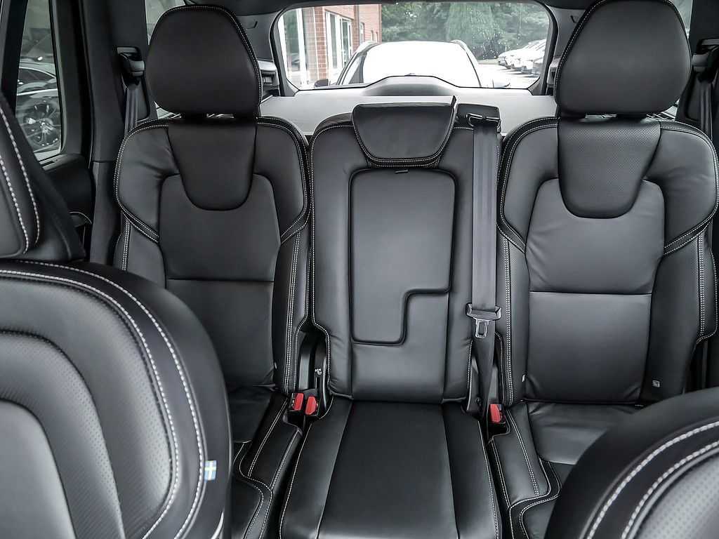 Volvo  T8 AWD R Design Edition 360° LUFTFEDERUNG