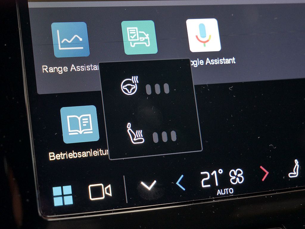 Volvo  Core Recharge Pure Electric