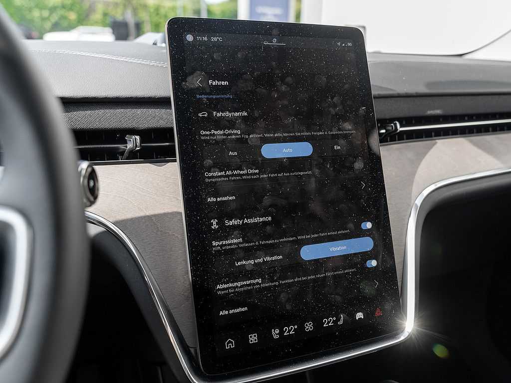 Volvo  Twin Engine Ultra HUD PANO 360° 7-SITZER