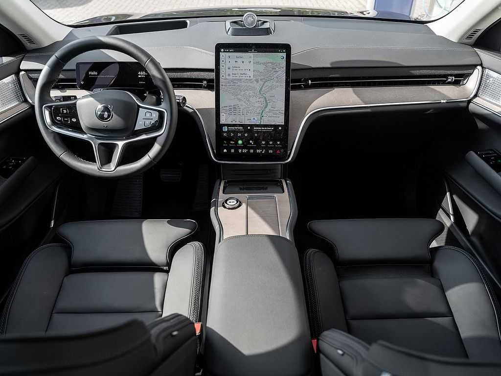Volvo  Twin Engine Ultra HUD PANO 360° 7-SITZER
