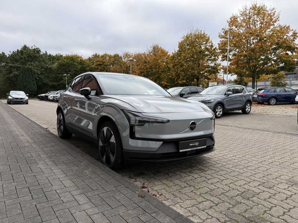 Volvo  Single Motor Extended Range Ultra PANO 360°