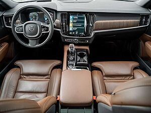 Volvo  T6 AWD Recharge Inscription