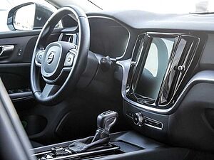 Volvo  D3 Momentum Pro