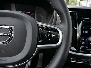 Volvo  T6 AWD Recharge R Design