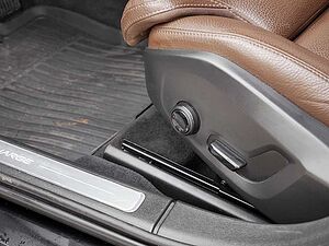 Volvo  T6 AWD Recharge Inscription Expression LED