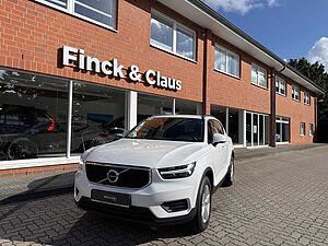 Volvo  T2 Momentum Core