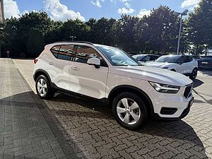 Volvo  T2 Momentum Core