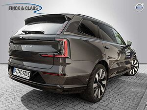 Volvo  Twin Engine Ultra HUD PANO 360° 7-SITZER