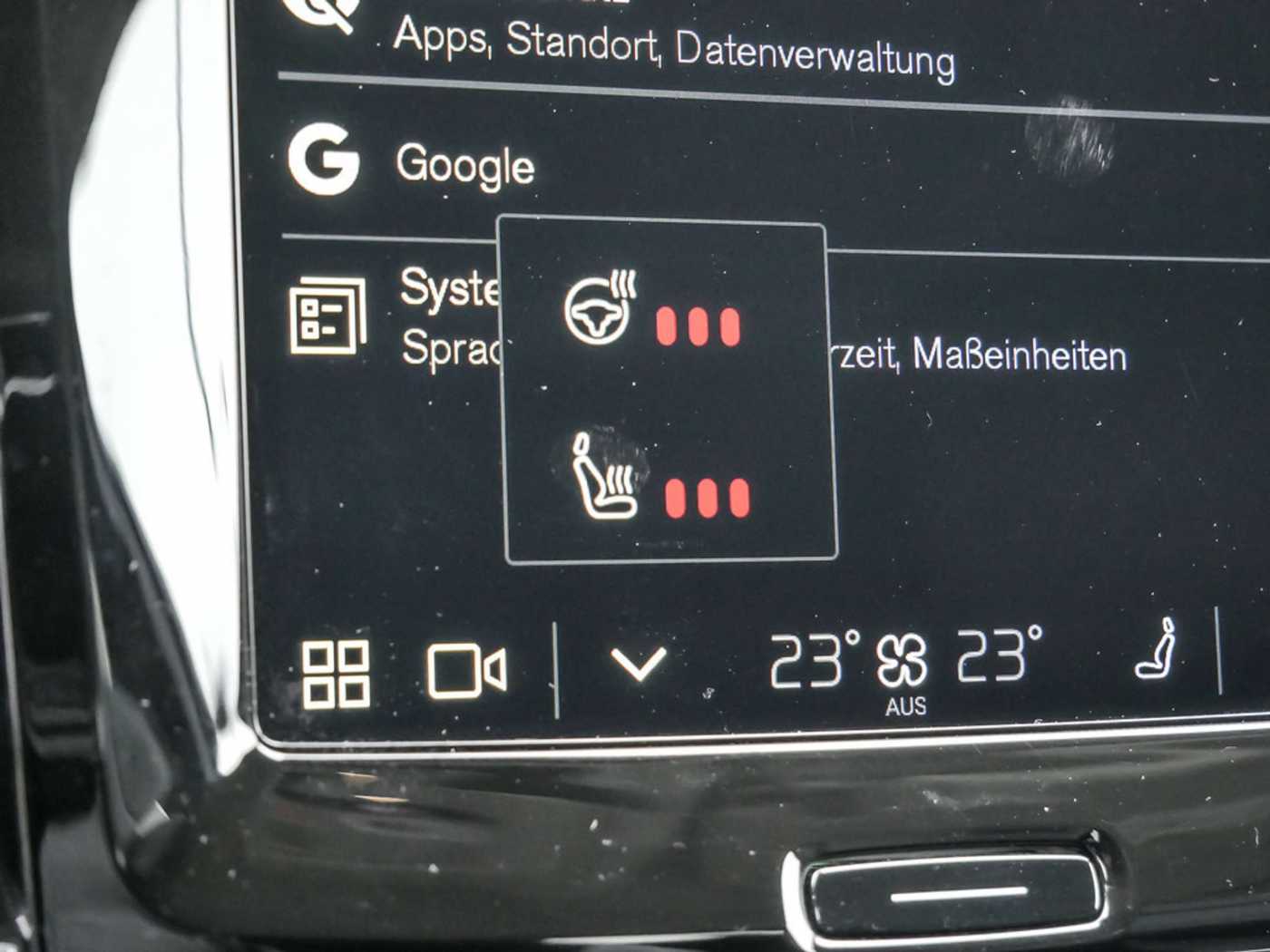 Volvo  T8 PHEV Ultimate Dark AWD