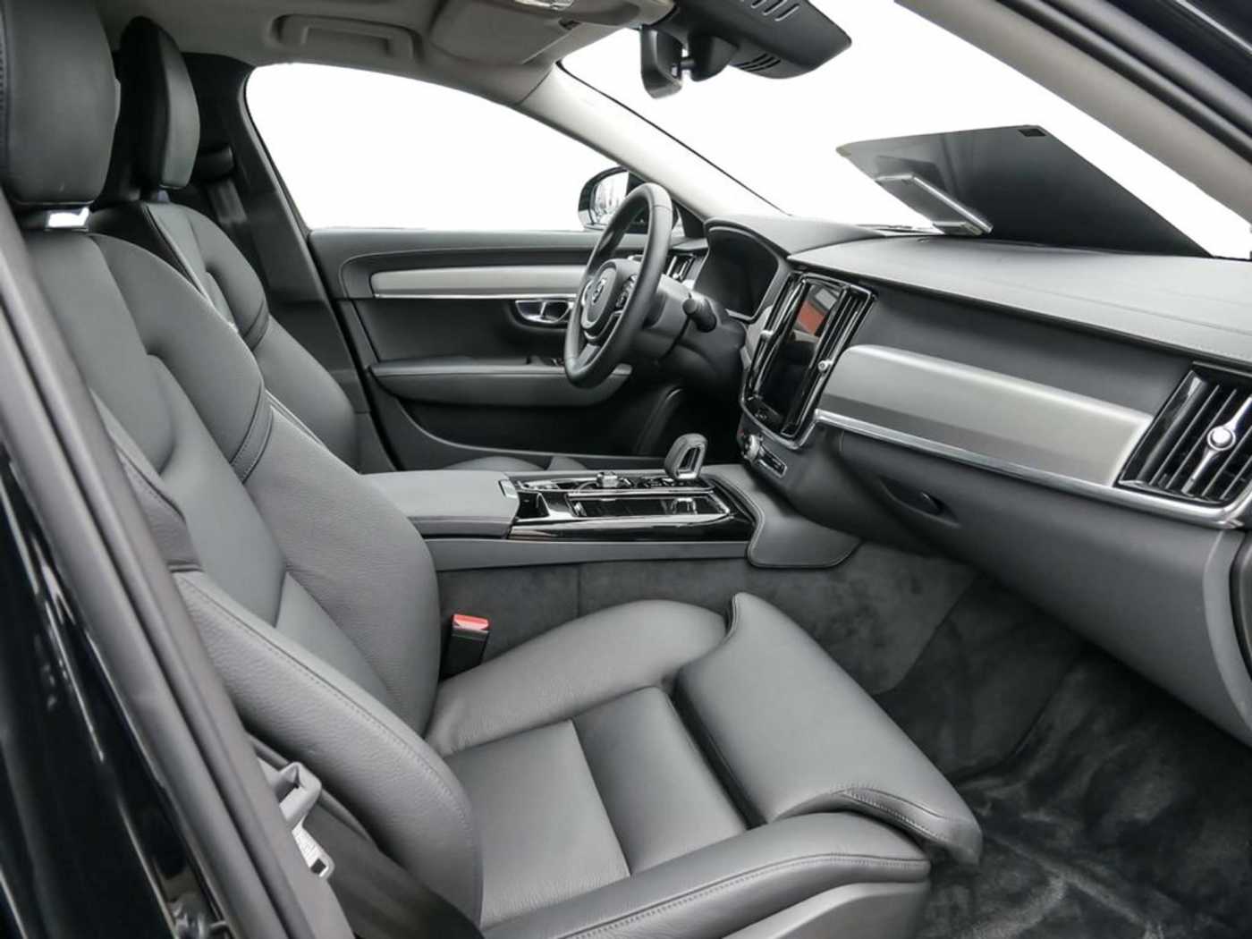 Volvo  T8 PHEV Ultimate Dark AWD