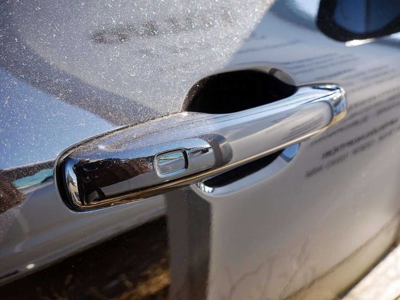 Volvo  T8 Ultra Dark Recharge Plug-In Hybrid AWD