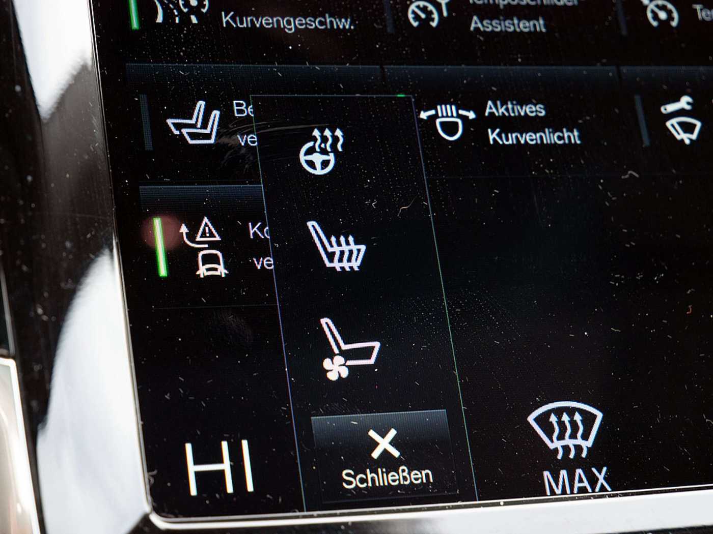 Volvo  2.0 Inscription Recharge Plug-In Hybrid AWD