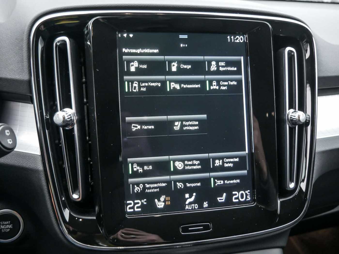 Volvo  1.5 R Design Expression Recharge Plug-In Hybrid 2W