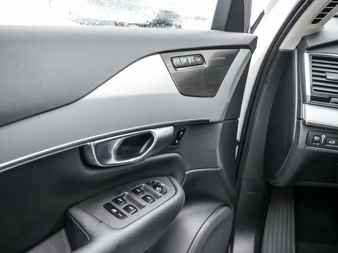 Volvo  T8 Inscription Expression AWD FACEL. LED
