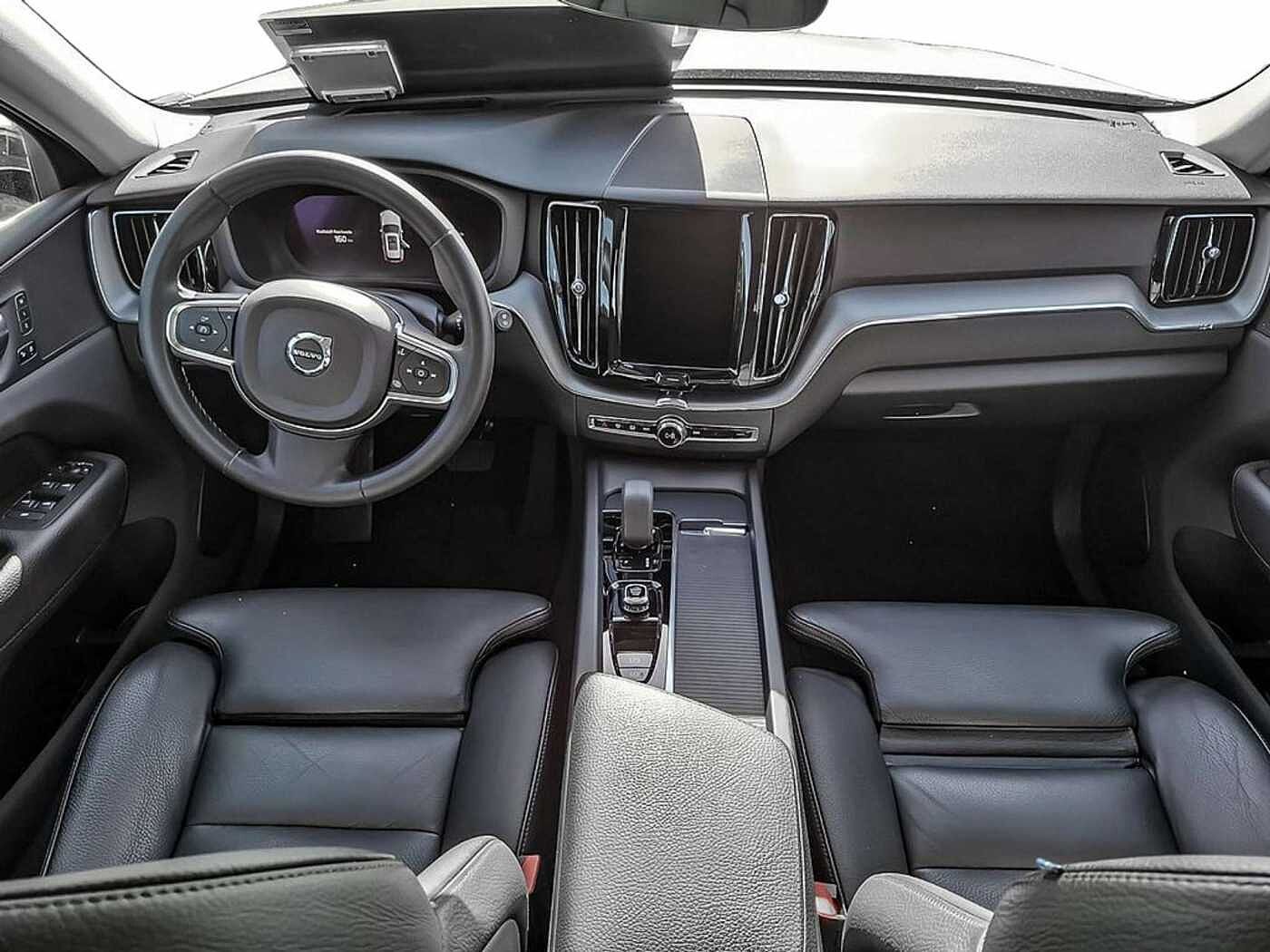 Volvo  T6 Inscription Expression Recharge AWD