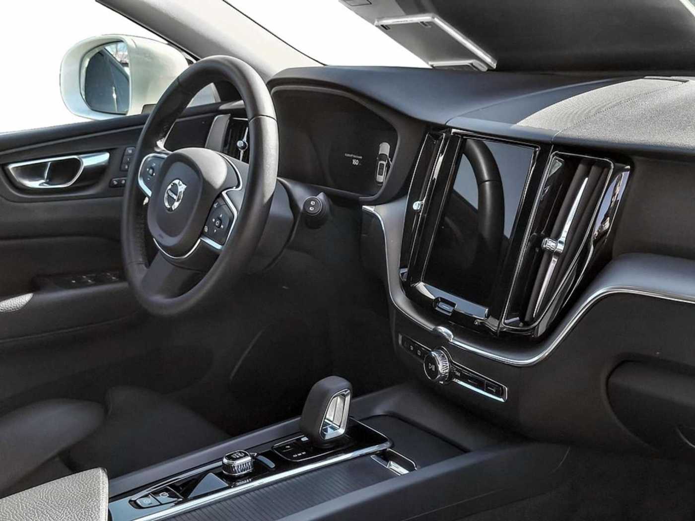 Volvo  T6 Inscription Expression Recharge AWD
