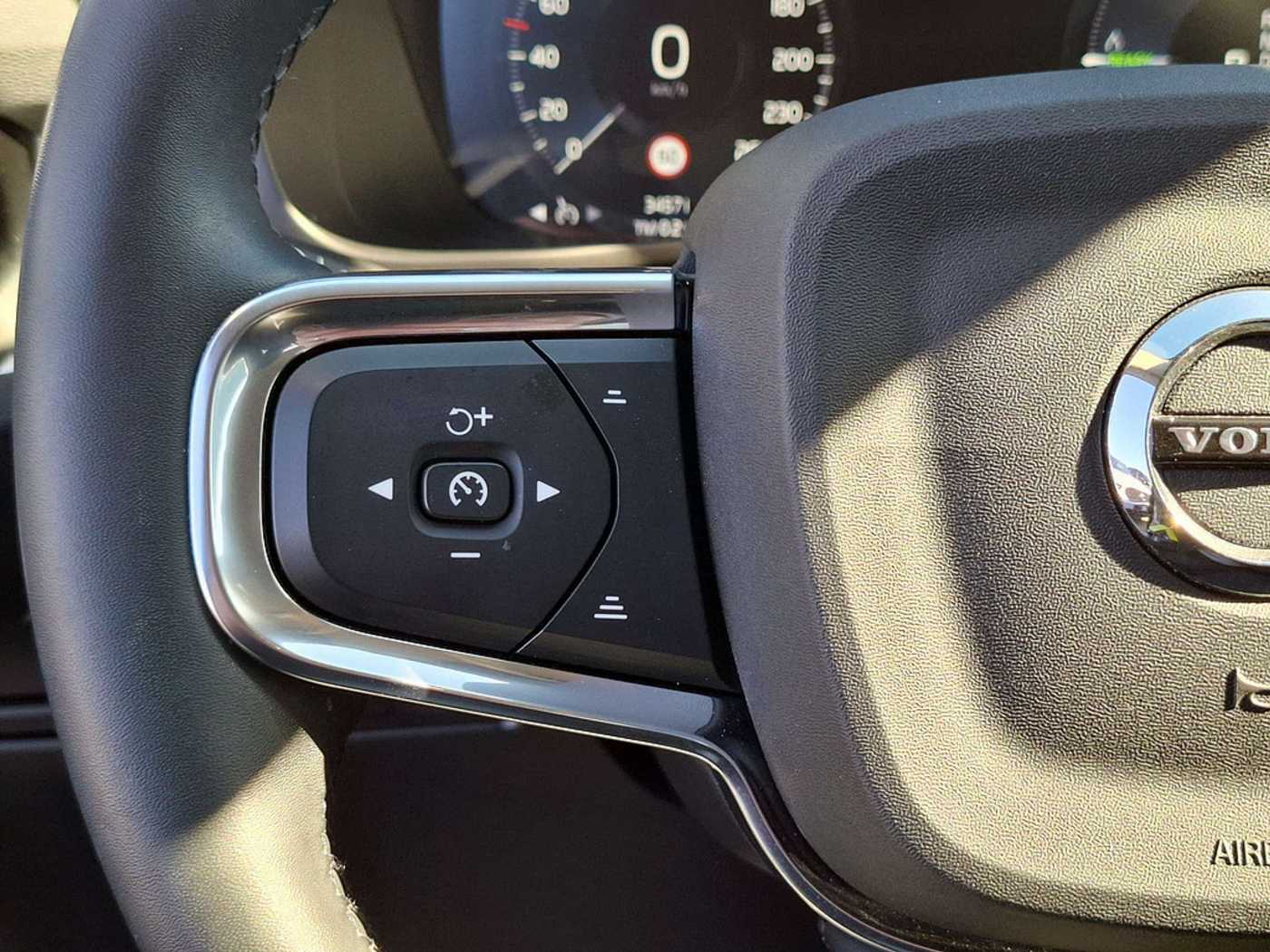 Volvo  T4 Inscription Expression Recharge Plug-In Hybrid