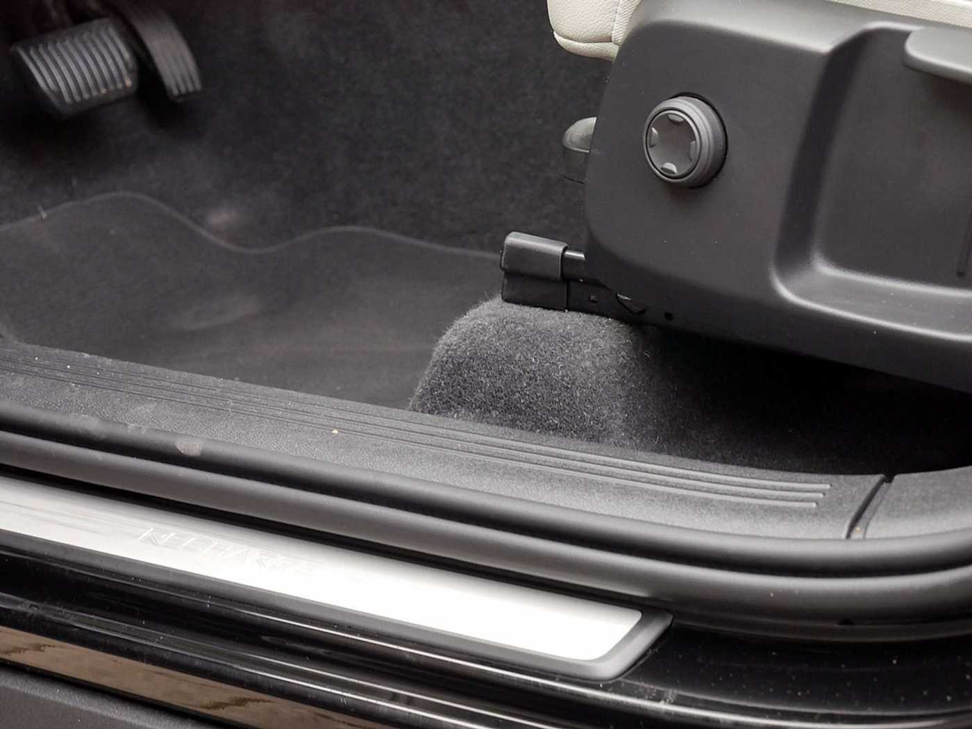 Volvo  T4 Inscription Expression Recharge Plug-In Hybrid