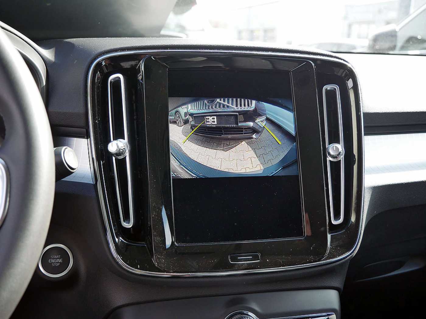 Volvo  T4 Inscription Expression Recharge LED