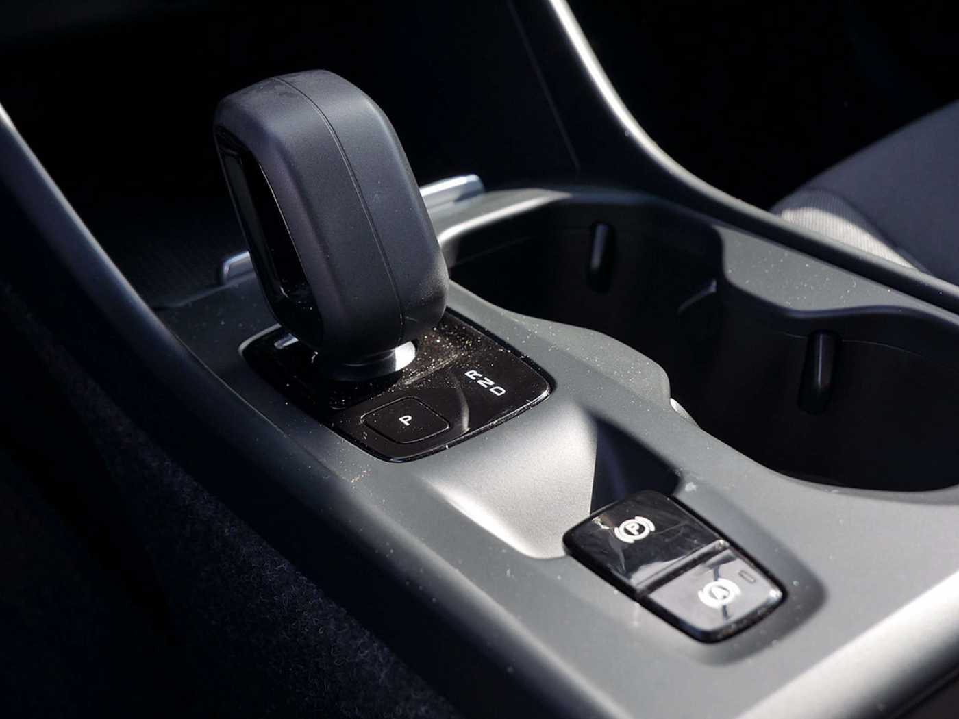 Volvo  T4 Inscription Expression Recharge LED