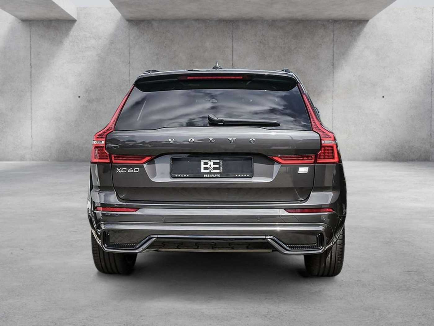 Volvo  T8 Recharge Plus Dark AWD