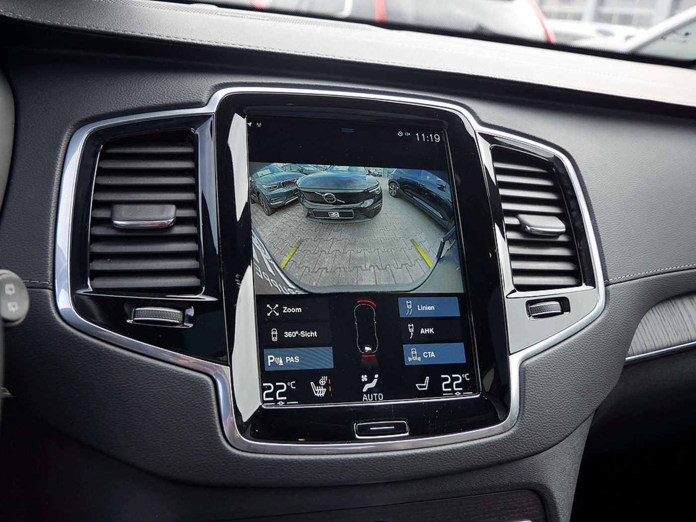 Volvo  2.0 Inscription Recharge Plug-In Hybrid AWD