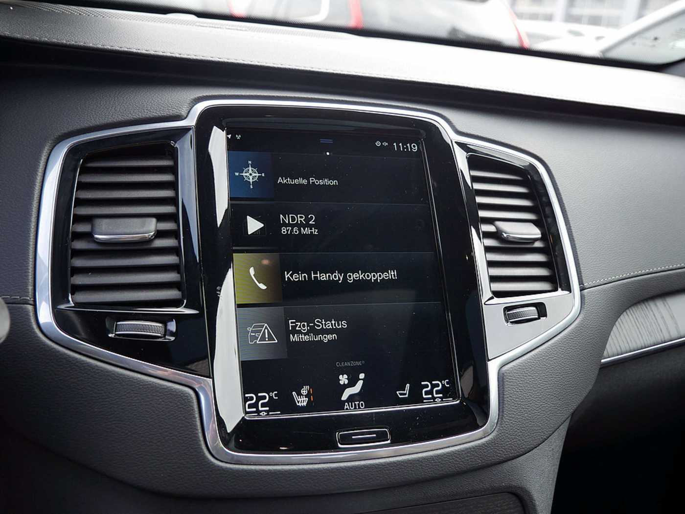 Volvo  2.0 Inscription Recharge Plug-In Hybrid AWD