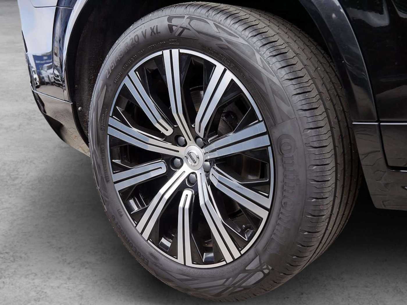 Volvo  2.0 Inscription Recharge Plug-In Hybrid AWD