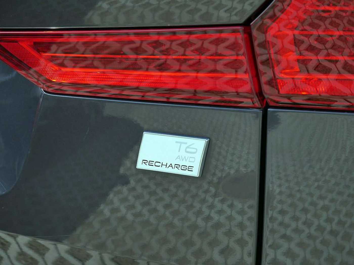 Volvo  T6 Inscription Expression Recharge AWD