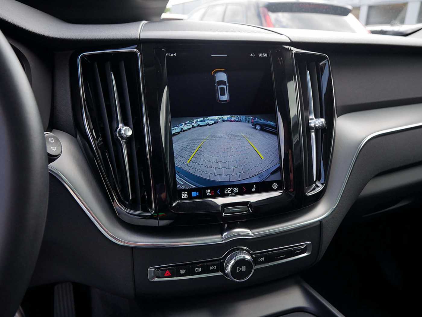 Volvo  T6 Inscription Expression Recharge AWD