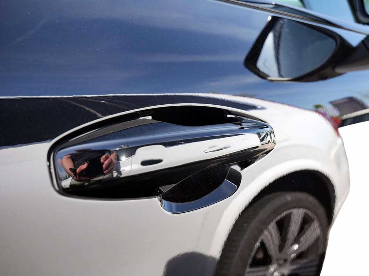 Volvo  Ultimate Recharge Pure Electric AWD PANO