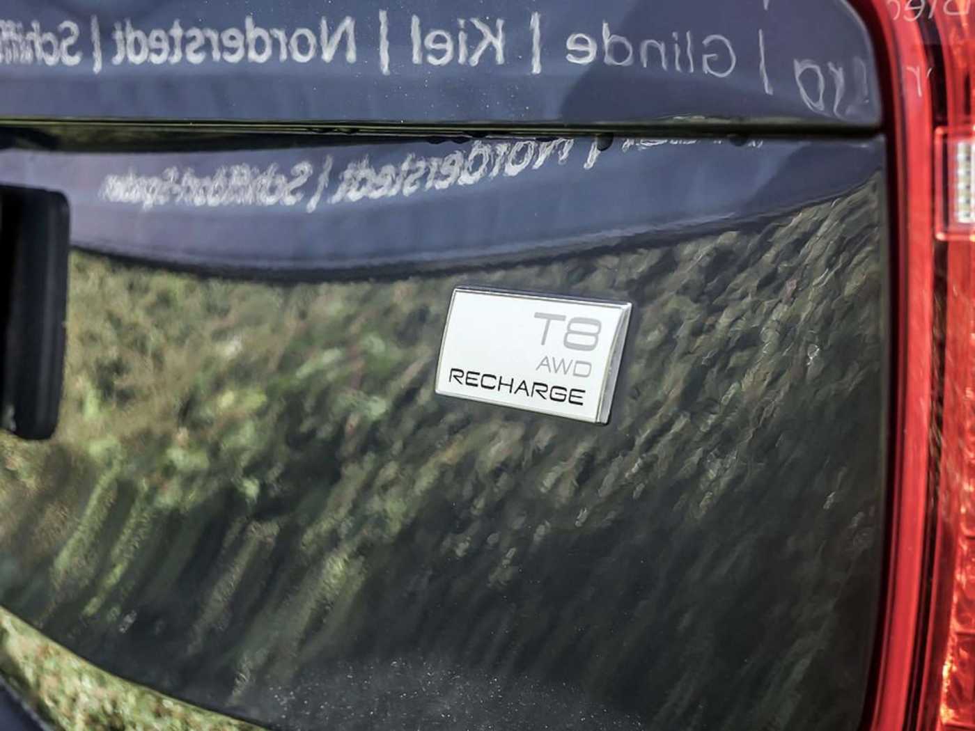 Volvo  T8 R-Design Expression Recharge HUD LED