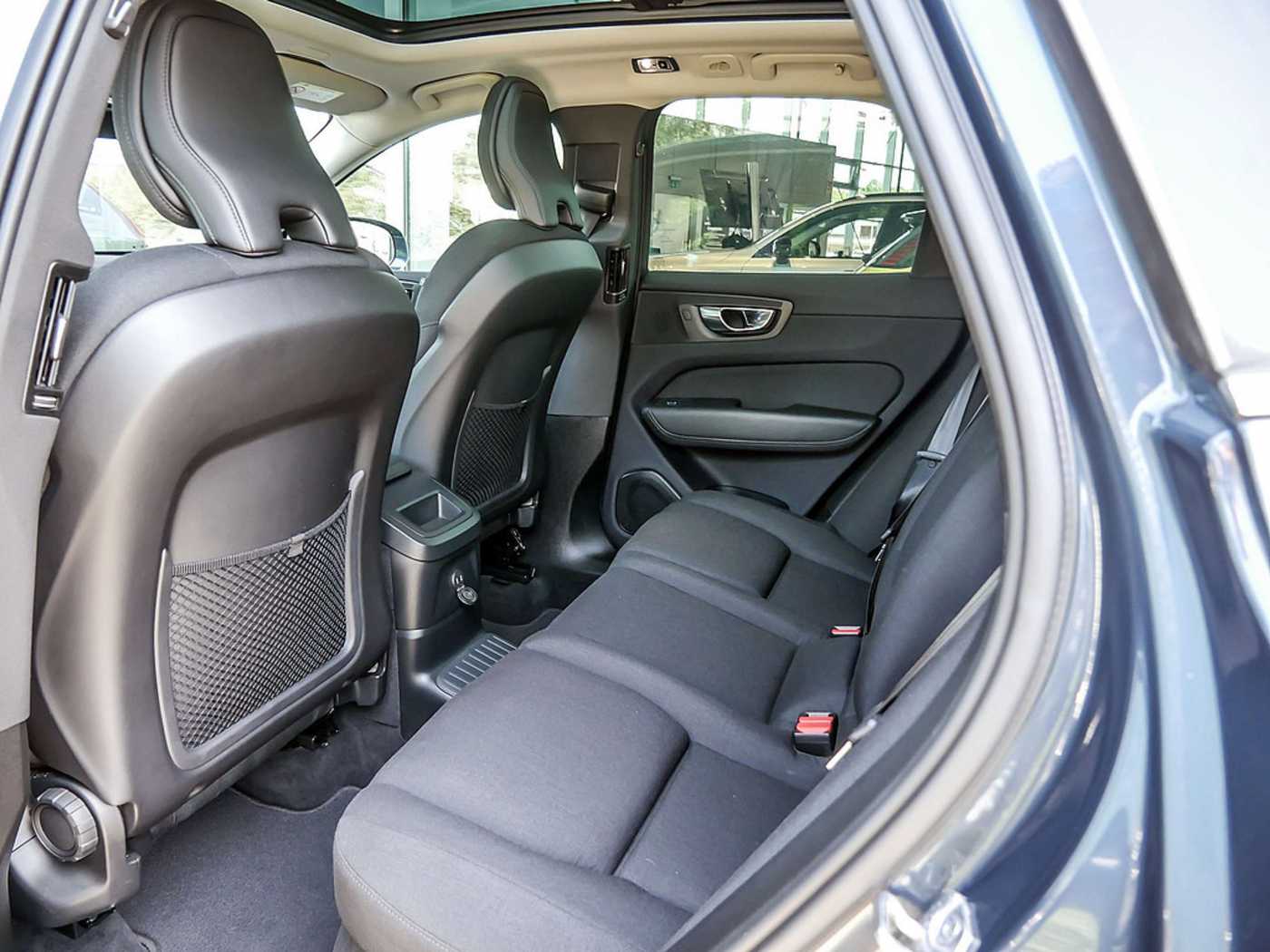 Volvo  T6 Inscription Expression Recharge AWD
