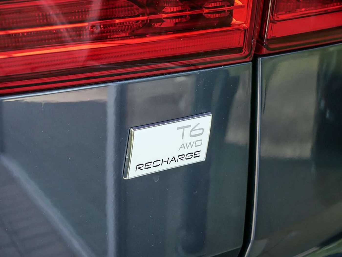 Volvo  T6 Inscription Expression Recharge AWD
