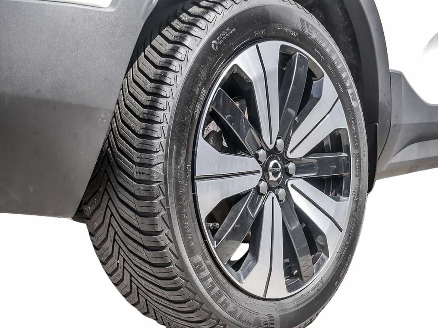 Volvo  T5 Plus Dark Recharge FACEL. STANDHZ LED