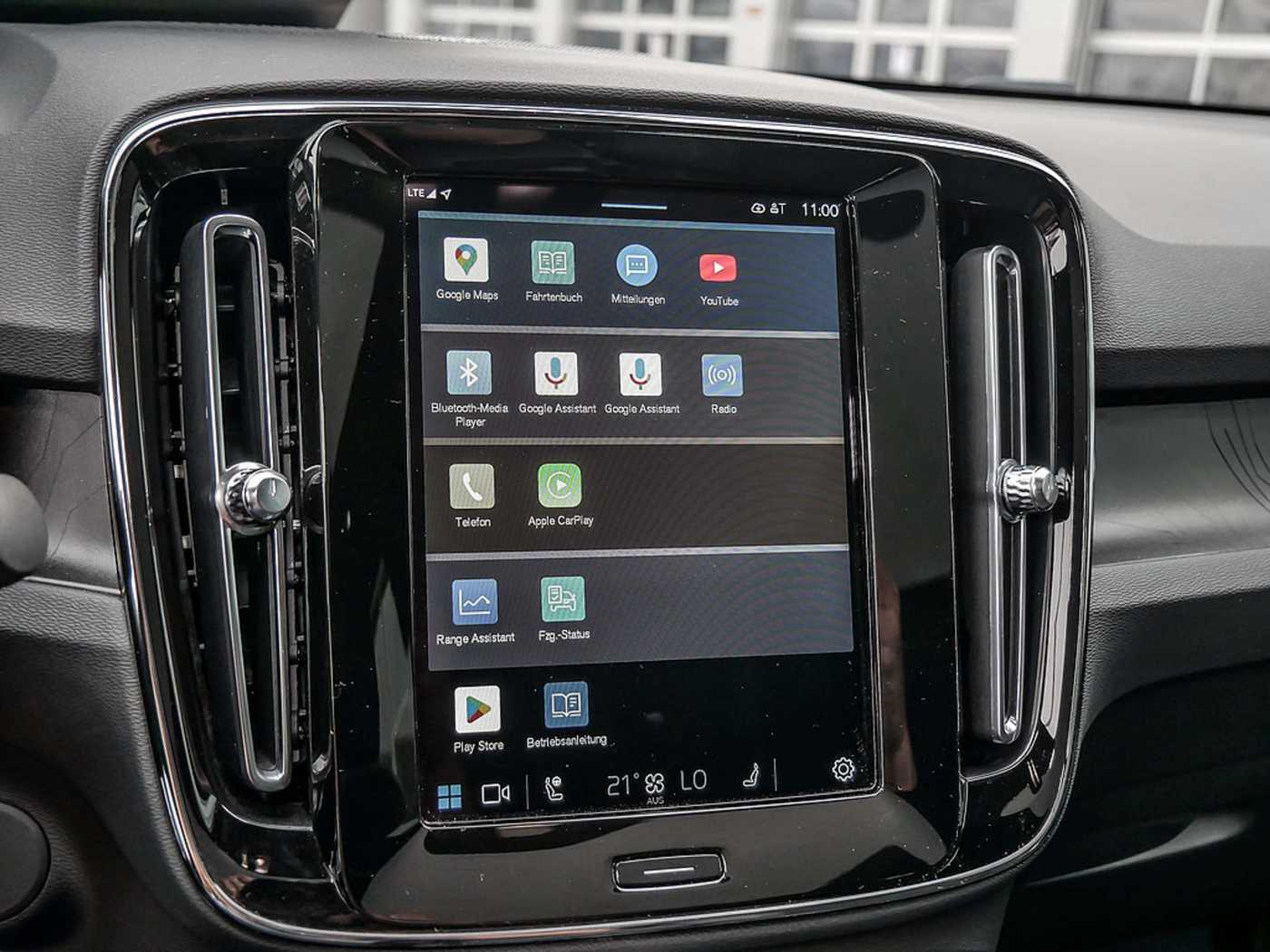 Volvo  1st Edition Recharge Pure Electric AWD