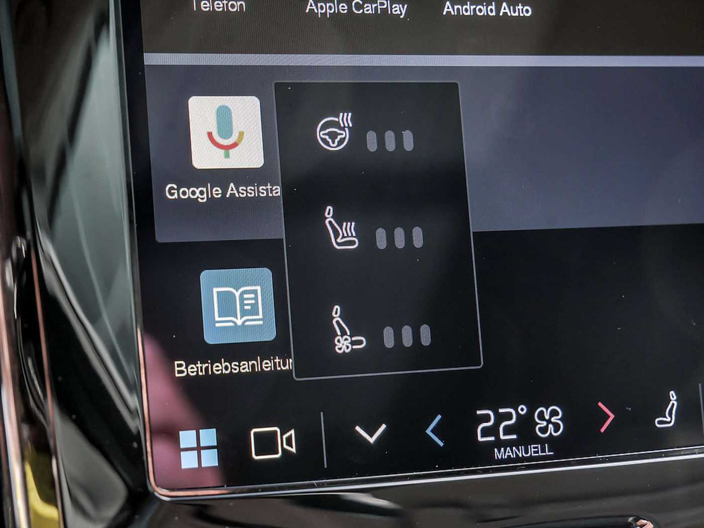 Volvo  T6 Recharge Plus Dark AWD
