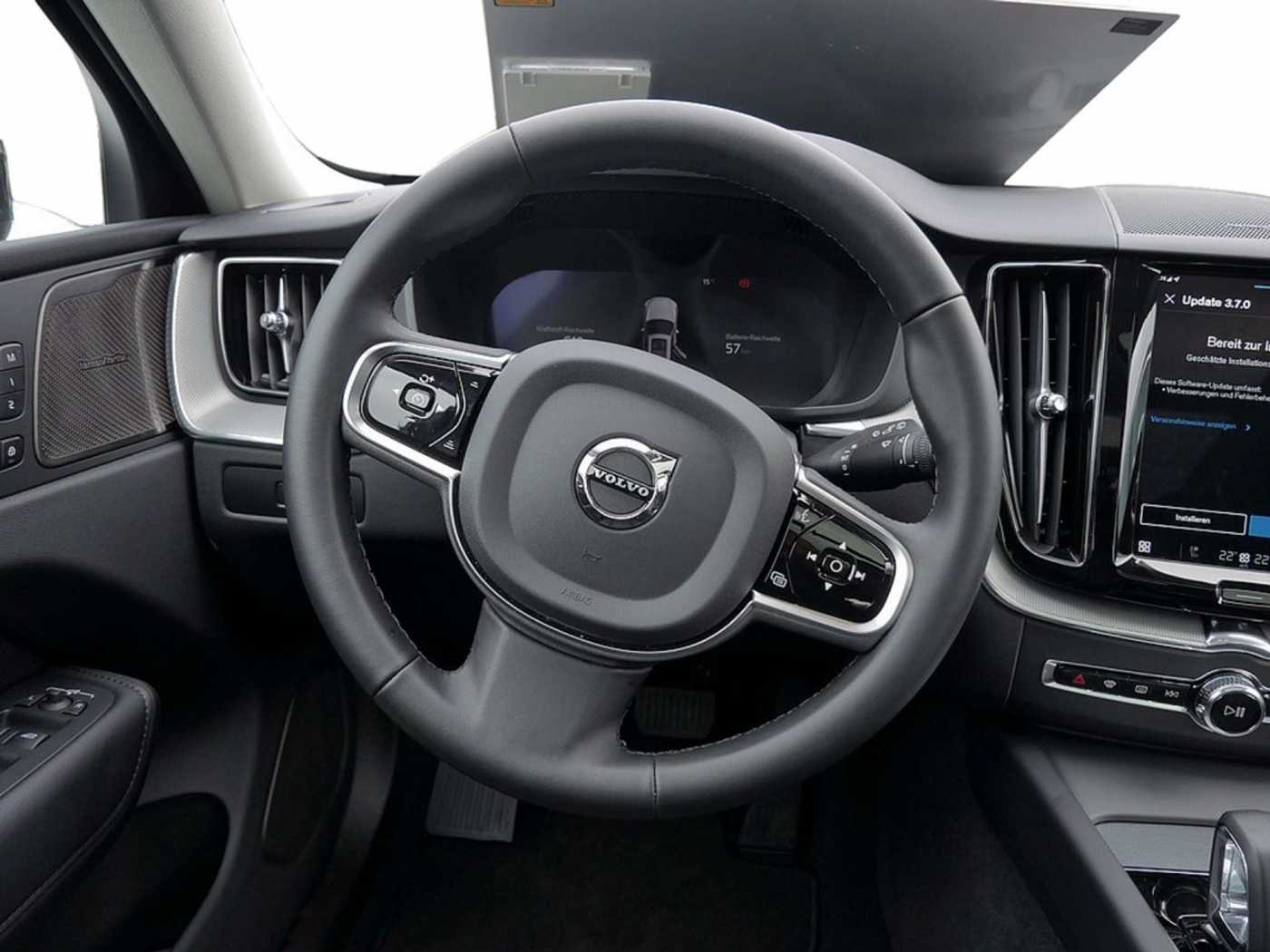 Volvo  T8 Plus Dark Recharge Plug-In Hybrid AWD