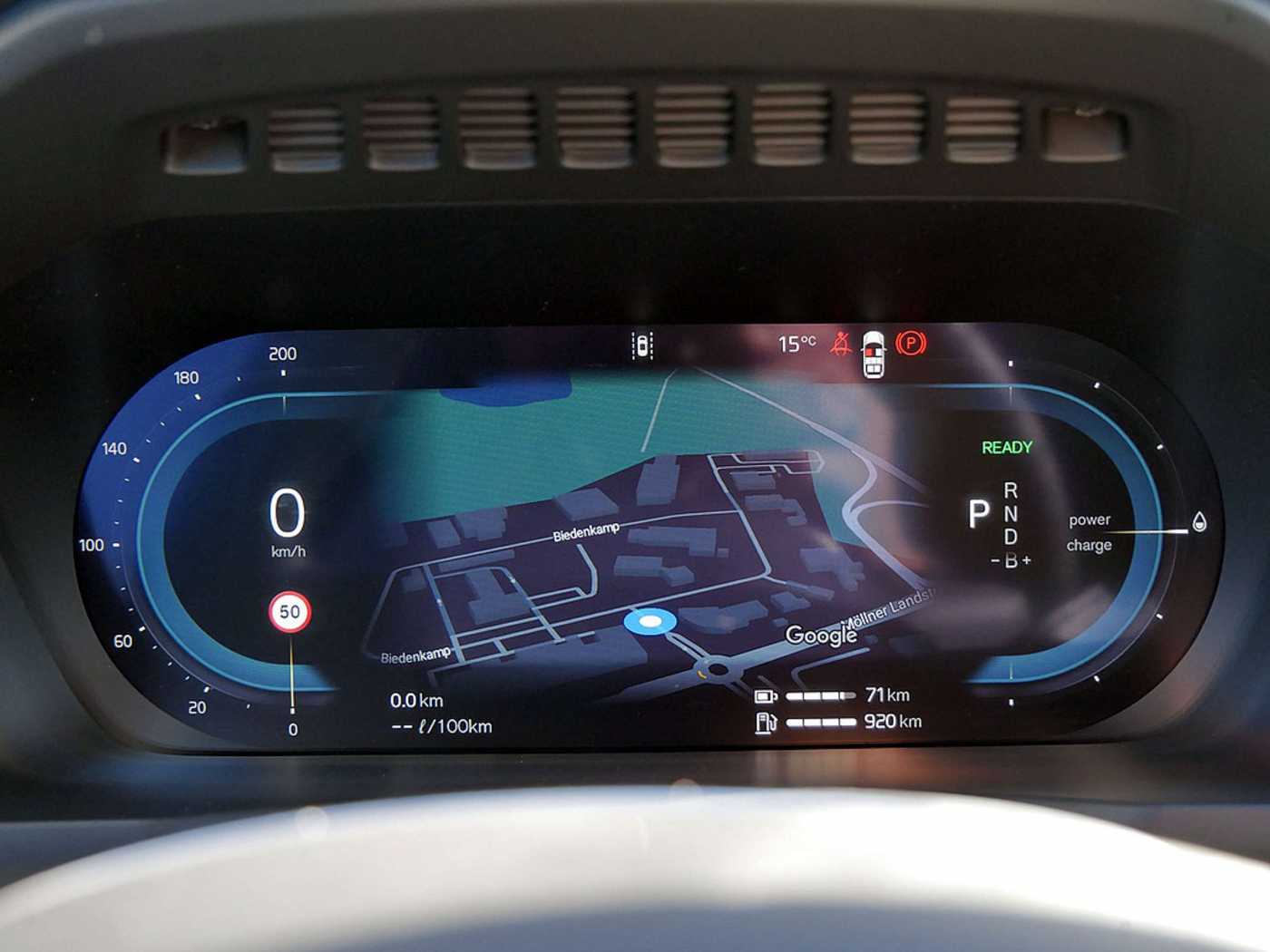 Volvo  2.0 Plus Bright Recharge Plug-In Hybrid AWD