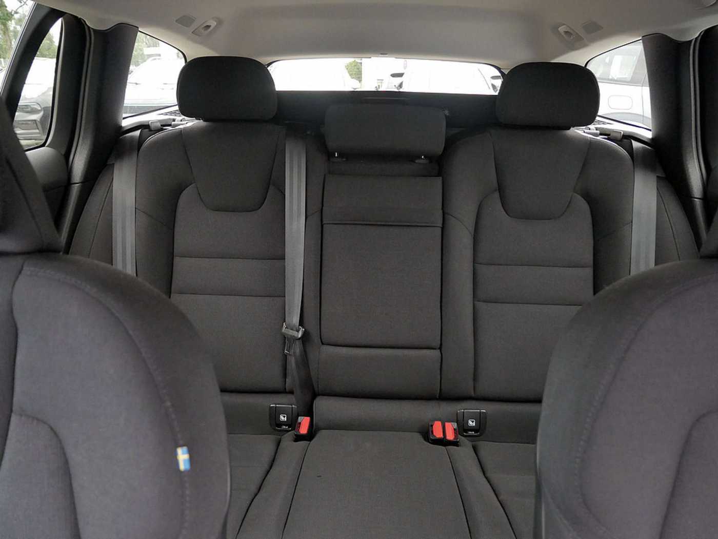 Volvo  Kombi 2.0 Inscription Expression Recharge Plug-In Hybrid AWD