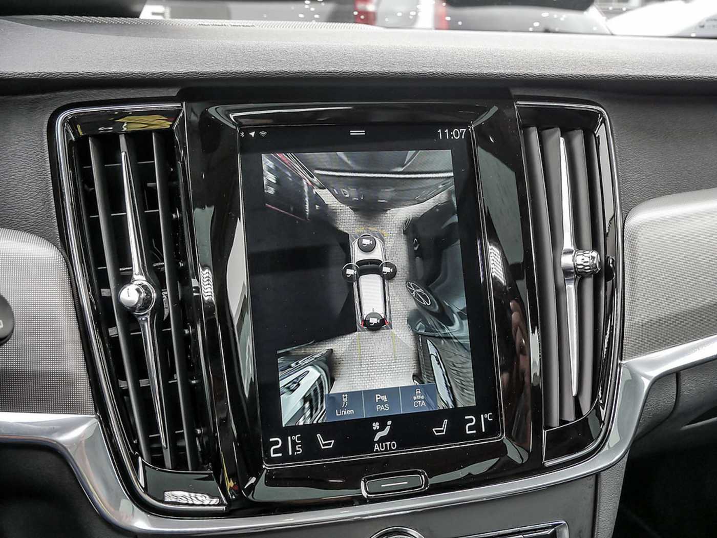 Volvo  Recharge T6 AWD R-Design Expression Plug-
