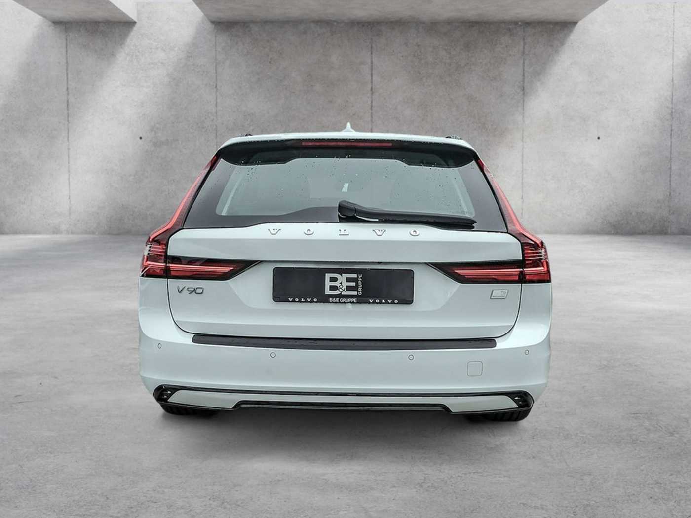 Volvo  Recharge T6 AWD R-Design Expression Plug-