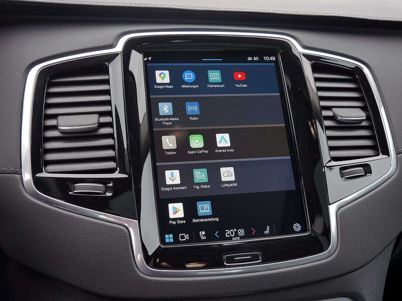 Volvo  T8 Plus Dark Recharge Plug-In Hybrid AWD
