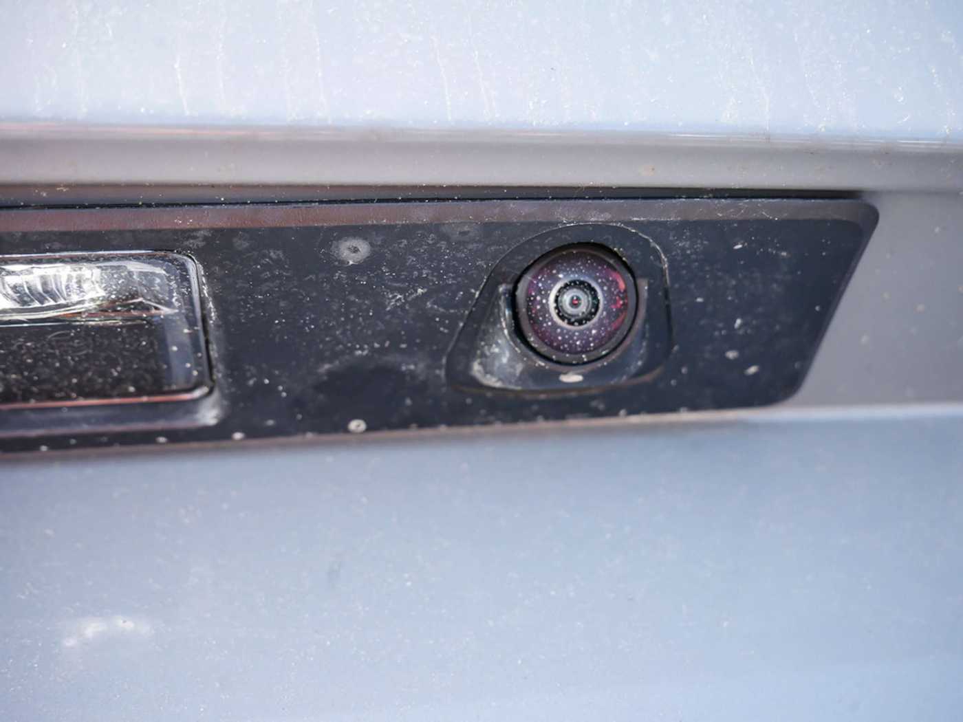 Volvo  B4 Plus Dark KAMERA H/K AHK STANDHZ LED