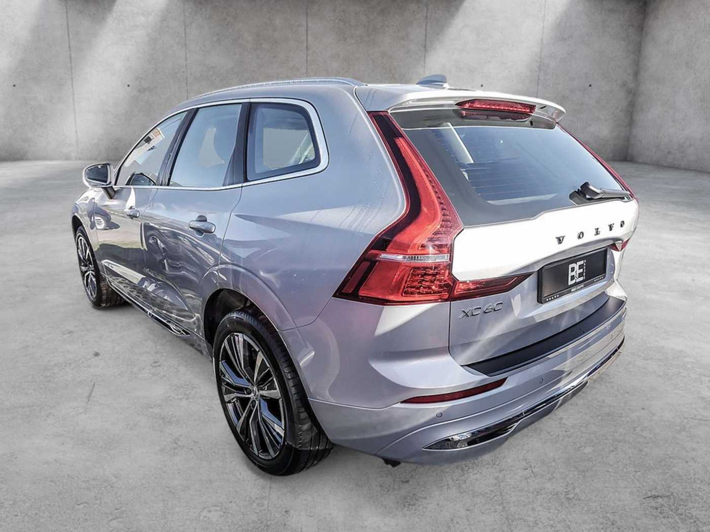 Volvo  T8 Recharge Inscription AHK STANDHZ LED