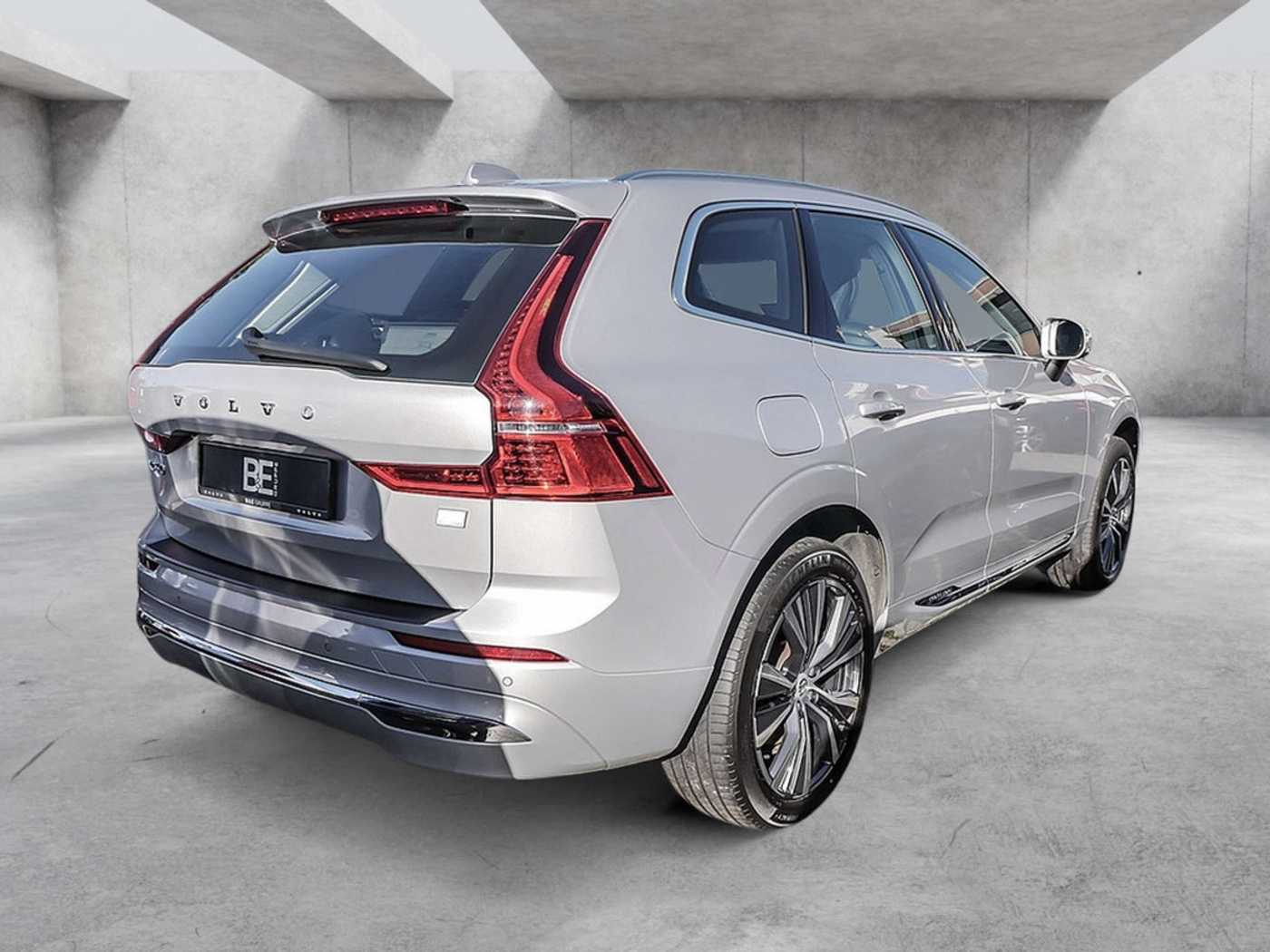 Volvo  T8 Recharge Inscription AHK STANDHZ LED