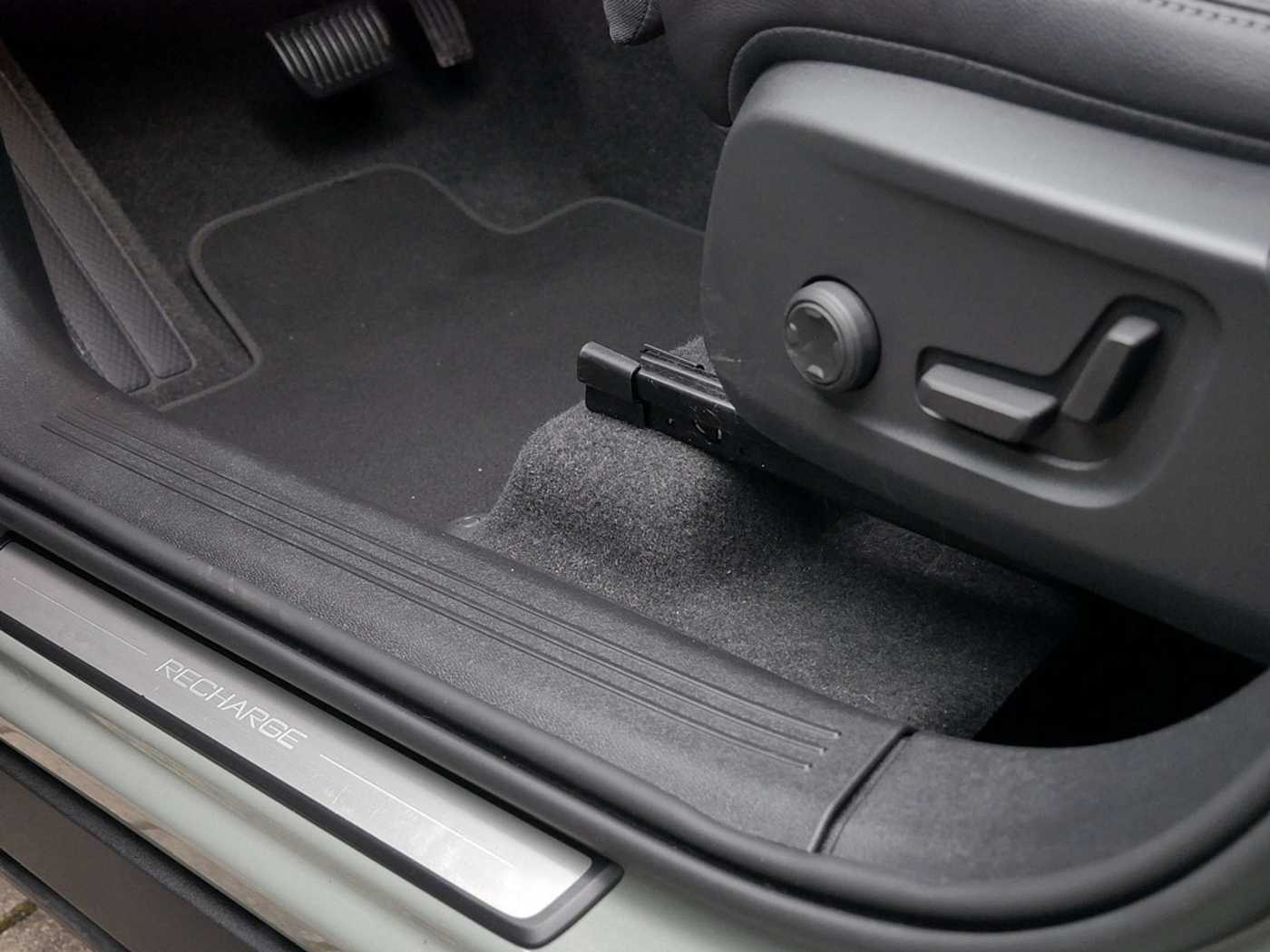 Volvo  T5 Plus Bright Recharge Plug-In Hybrid