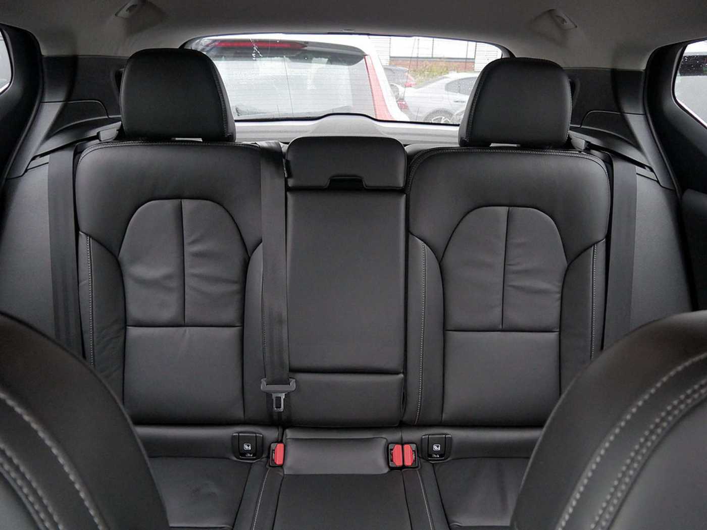 Volvo  T5 Plus Bright Recharge Plug-In Hybrid