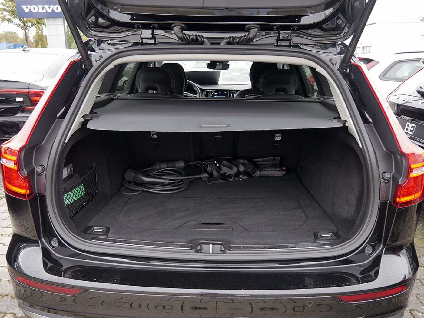 Volvo  T8 Recharge Plus Bright AWD STANDHZ LED